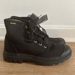 Palladium - Pampa Hi Oringinale Black Boots